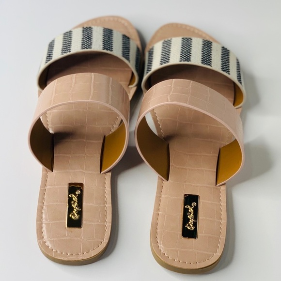 Women Qupid Double Band  Stripped Slip On Black Nude Flat NEW Sandals Size 10 - Picture 3 of 7